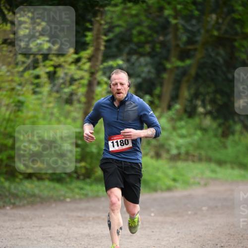 13.04.2025 - Hammer Lauf Dr. Thomas Lammeyer http://msf.ph/oto/7650741 13.04.2025 10:27:17 Laufen 15, 1180 meine-sportfotos.de