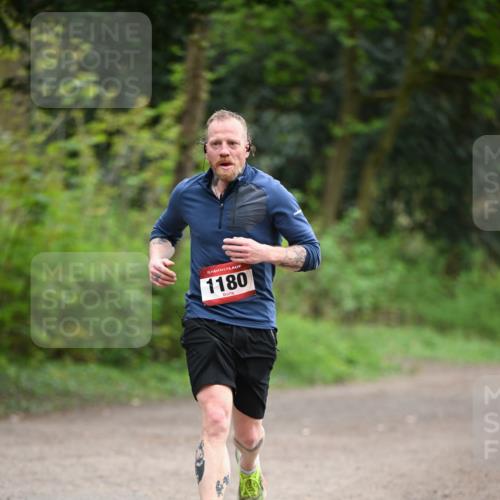 13.04.2025 - Hammer Lauf Dr. Thomas Lammeyer http://msf.ph/oto/7650760 13.04.2025 10:27:18 Laufen 15, 1180 meine-sportfotos.de