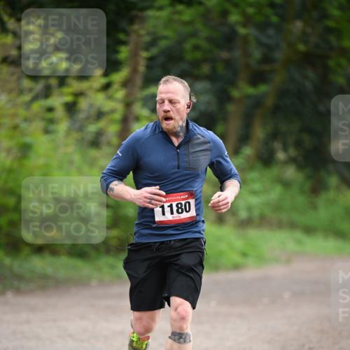 13.04.2025 - Hammer Lauf Dr. Thomas Lammeyer http://msf.ph/oto/7650772 13.04.2025 10:27:18 Laufen 1180 meine-sportfotos.de