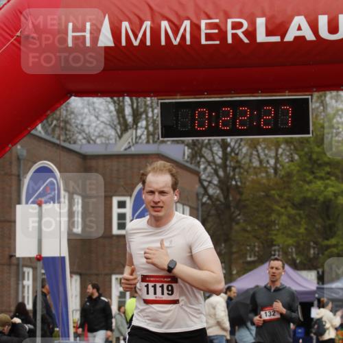 13.04.2025 - Hammer Lauf A. Gomolzig http://msf.ph/oto/7650800 13.04.2025 10:08:27 Ziel 132, 239, 766, 1119, 1349, 1987 meine-sportfotos.de