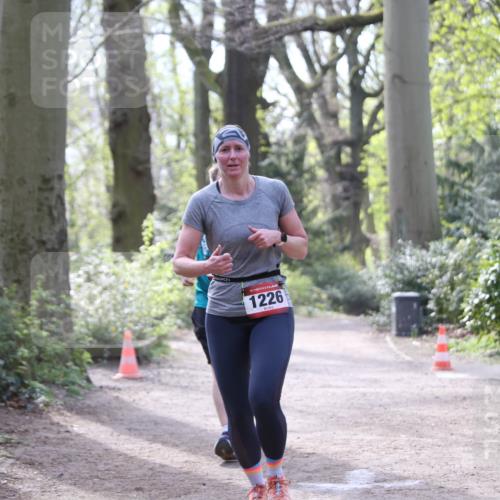 13.04.2025 - Hammer Lauf Jannik Wohlers http://msf.ph/oto/7650812 13.04.2025 10:52:49 Laufen 1226 meine-sportfotos.de