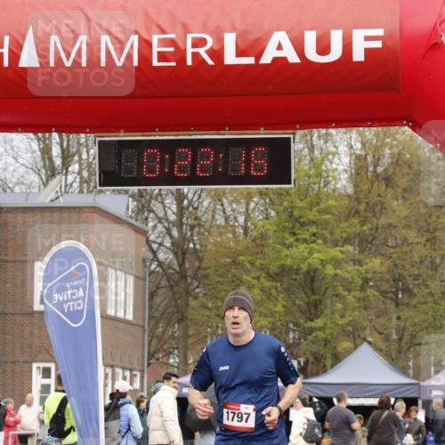 13.04.2025 - Hammer Lauf A. Gomolzig http://msf.ph/oto/7650820 13.04.2025 10:08:16 Ziel 390, 889, 1717, 1797 meine-sportfotos.de