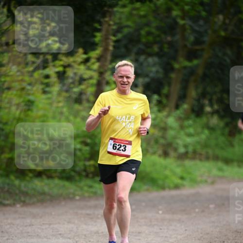 13.04.2025 - Hammer Lauf Dr. Thomas Lammeyer http://msf.ph/oto/7650854 13.04.2025 10:27:28 Laufen 15, 623 meine-sportfotos.de