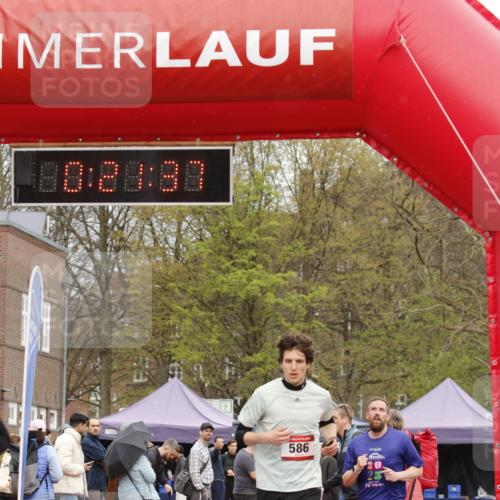 13.04.2025 - Hammer Lauf A. Gomolzig http://msf.ph/oto/7650910 13.04.2025 10:07:37 Ziel 305, 586, 747, 1066 meine-sportfotos.de