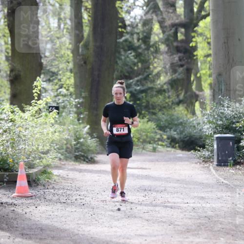 13.04.2025 - Hammer Lauf Jannik Wohlers http://msf.ph/oto/7650911 13.04.2025 10:51:58 Laufen 871 meine-sportfotos.de