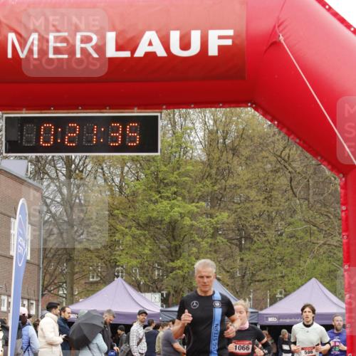 13.04.2025 - Hammer Lauf A. Gomolzig http://msf.ph/oto/7650920 13.04.2025 10:07:34 Ziel 305, 586, 747, 1066 meine-sportfotos.de