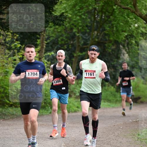 13.04.2025 - Hammer Lauf Dr. Thomas Lammeyer http://msf.ph/oto/7650955 13.04.2025 10:27:33 Laufen 1704, 1300, 1161 meine-sportfotos.de