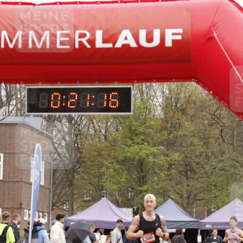13.04.2025 - Hammer Lauf A. Gomolzig http://msf.ph/oto/7650956 13.04.2025 10:07:16 Ziel 1300, 1955 meine-sportfotos.de