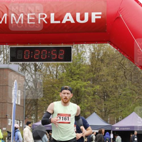 13.04.2025 - Hammer Lauf A. Gomolzig http://msf.ph/oto/7650965 13.04.2025 10:06:52 Ziel 404, 1161, 1704, 1978, 1980 meine-sportfotos.de