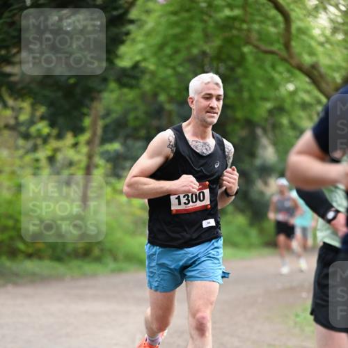 13.04.2025 - Hammer Lauf Dr. Thomas Lammeyer http://msf.ph/oto/7651003 13.04.2025 10:27:36 Laufen 1300, 26 meine-sportfotos.de
