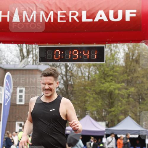 13.04.2025 - Hammer Lauf A. Gomolzig http://msf.ph/oto/7651026 13.04.2025 10:05:40 Ziel  meine-sportfotos.de
