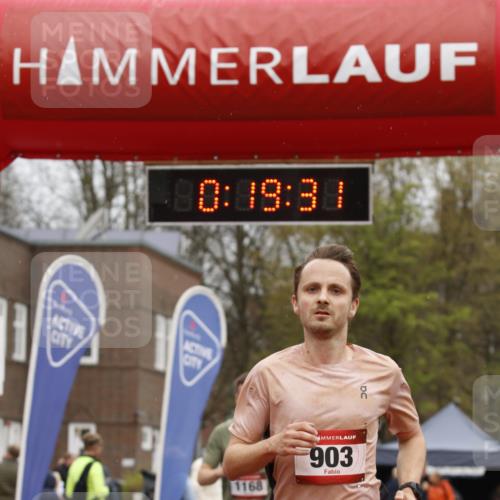 13.04.2025 - Hammer Lauf A. Gomolzig http://msf.ph/oto/7651032 13.04.2025 10:05:31 Ziel 344, 903, 1168 meine-sportfotos.de