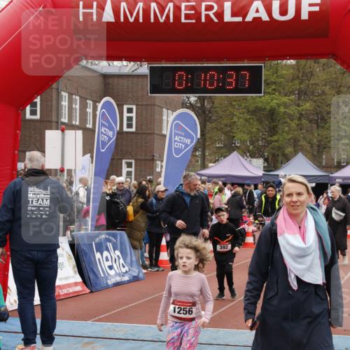 13.04.2025 - Hammer Lauf A. Gomolzig http://msf.ph/oto/7651081 13.04.2025 09:28:45 Ziel 392 meine-sportfotos.de