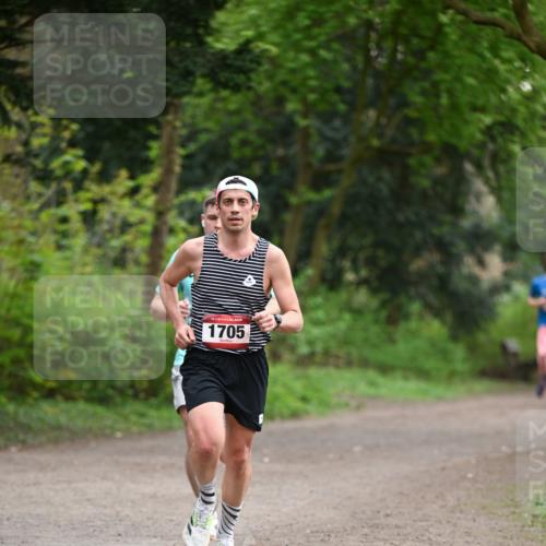 13.04.2025 - Hammer Lauf Dr. Thomas Lammeyer http://msf.ph/oto/7651119 13.04.2025 10:27:41 Laufen 15, 1705 meine-sportfotos.de
