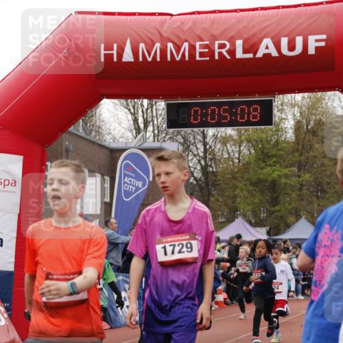 13.04.2025 - Hammer Lauf A. Gomolzig http://msf.ph/oto/7651185 13.04.2025 09:23:16 Ziel 424, 755, 779, 790, 891, 1072, 1133, 1160, 1277, 1418, 1422, 1457, 1492, 1530, 1532, 1709, 1729, 1764, 1770, 1916, 1922 meine-sportfotos.de