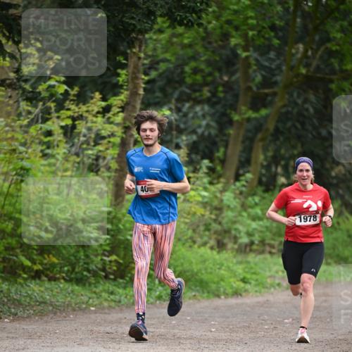 13.04.2025 - Hammer Lauf Dr. Thomas Lammeyer http://msf.ph/oto/7651194 13.04.2025 10:27:46 Laufen 40, 1978 meine-sportfotos.de