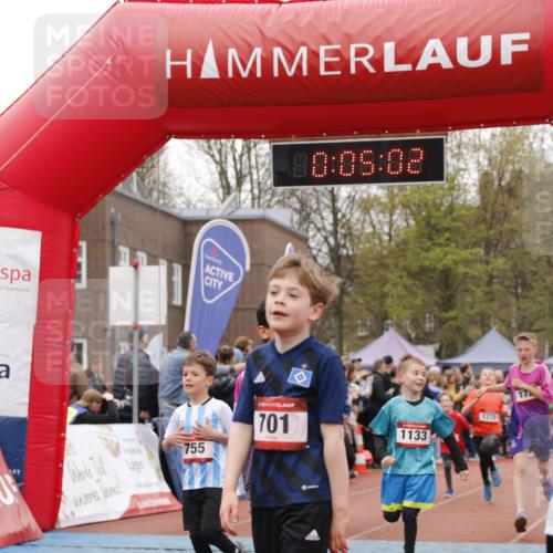 13.04.2025 - Hammer Lauf A. Gomolzig http://msf.ph/oto/7651201 13.04.2025 09:23:10 Ziel 613, 701, 755, 891, 910, 972, 978, 996, 1072, 1133, 1422, 1530, 1532, 1729, 1764, 1770, 1922 meine-sportfotos.de