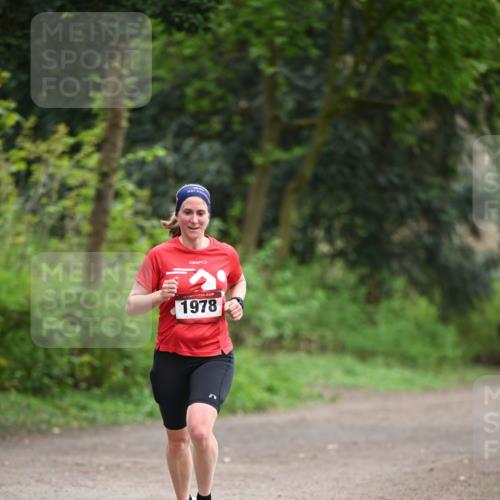 13.04.2025 - Hammer Lauf Dr. Thomas Lammeyer http://msf.ph/oto/7651234 13.04.2025 10:27:48 Laufen 15, 1978 meine-sportfotos.de