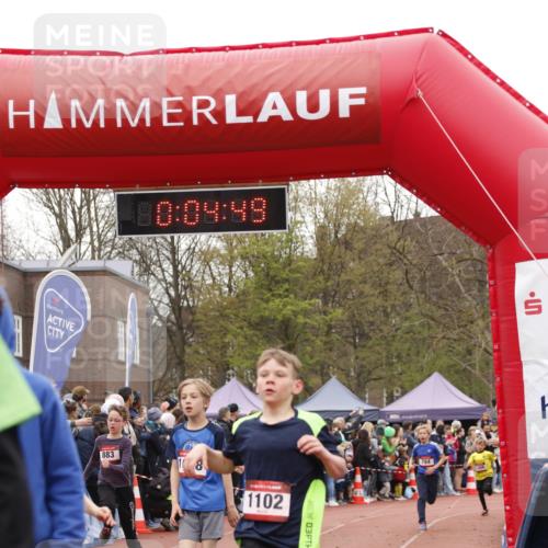 13.04.2025 - Hammer Lauf A. Gomolzig http://msf.ph/oto/7651236 13.04.2025 09:22:57 Ziel 535, 784, 883, 909, 931, 968, 1034, 1038, 1050, 1102, 1235, 1259, 1308, 1417, 1726, 1833 meine-sportfotos.de