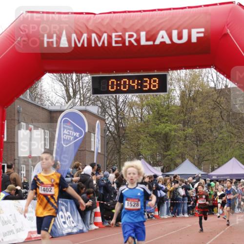 13.04.2025 - Hammer Lauf A. Gomolzig http://msf.ph/oto/7651262 13.04.2025 09:22:46 Ziel 535, 672, 931, 968, 1050, 1306, 1402, 1528, 1790 meine-sportfotos.de