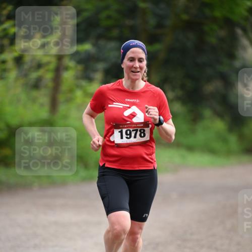 13.04.2025 - Hammer Lauf Dr. Thomas Lammeyer http://msf.ph/oto/7651273 13.04.2025 10:27:49 Laufen 15, 1978 meine-sportfotos.de
