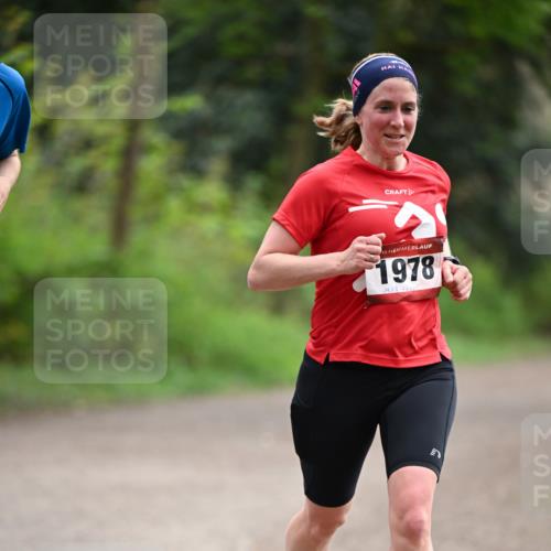 13.04.2025 - Hammer Lauf Dr. Thomas Lammeyer http://msf.ph/oto/7651283 13.04.2025 10:27:50 Laufen 15, 1978 meine-sportfotos.de