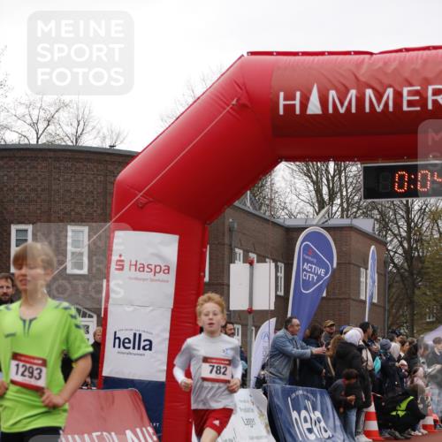 13.04.2025 - Hammer Lauf A. Gomolzig http://msf.ph/oto/7651334 13.04.2025 09:22:28 Ziel 782, 822, 1073, 1221, 1915 meine-sportfotos.de
