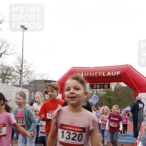 13.04.2025 - Hammer Lauf A. Gomolzig http://msf.ph/oto/7651412 13.04.2025 09:19:18 Ziel 402, 437, 542, 595, 612, 640, 680, 682, 691, 727, 775, 778, 788, 794, 795, 797, 798, 802, 803, 805, 808, 809, 810, 813, 816, 820, 836, 842, 846, 848, 854, 857, 864, 865, 866, 867, 881, 886, 890, 893, 901, 919, 921, 934, 940, 941, 942, 949, 954, 957, 963, 964, 973, 1015, 1075, 1126, 1129, 1141, 1171, 1172, 1187, 1210, 1230, 1233, 1234, 1240, 1241, 1250 meine-sportfotos.de