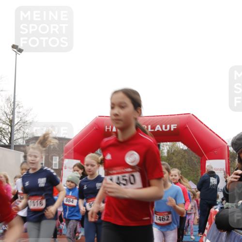 13.04.2025 - Hammer Lauf A. Gomolzig http://msf.ph/oto/7651426 13.04.2025 09:19:15 Ziel 358, 359, 362, 363, 370, 402, 437, 542, 584, 595, 612, 636, 640, 680, 682, 691, 696, 716, 727, 734, 775, 778, 788, 794, 795, 797, 798, 802, 803, 805, 808, 809, 810, 813, 816, 820, 827, 835, 836, 840, 842, 846, 848, 854, 857, 864, 865, 866, 867, 869, 881, 886, 888, 890, 893, 901, 913, 919, 921, 934, 939, 940, 941, 942, 949, 954, 957, 963, 964, 973, 989, 991, 992, 1015, 1036, 1075, 1085, 1126, 1128, 1129, 1130, 1141, 1170, 1171, 1172, 1187, 1210, 1211, 1230, 1233, 1234, 1240, 1241, 1250 meine-sportfotos.de