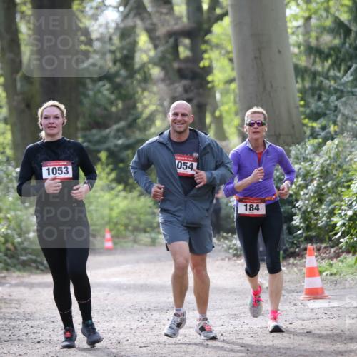 13.04.2025 - Hammer Lauf Jannik Wohlers http://msf.ph/oto/7651436 13.04.2025 10:48:58 Laufen 1053, 054, 184 meine-sportfotos.de