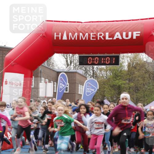 13.04.2025 - Hammer Lauf A. Gomolzig http://msf.ph/oto/7651446 13.04.2025 09:19:09 Ziel 358, 359, 362, 363, 370, 437, 542, 584, 595, 612, 636, 682, 691, 696, 716, 727, 734, 775, 788, 797, 798, 802, 805, 808, 816, 827, 835, 836, 840, 842, 846, 848, 857, 864, 865, 869, 881, 886, 888, 890, 913, 919, 921, 934, 939, 940, 942, 949, 954, 957, 989, 991, 992, 1036, 1085, 1128, 1129, 1130, 1170, 1171, 1210, 1211, 1230, 1240, 1241, 1250 meine-sportfotos.de
