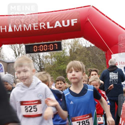 13.04.2025 - Hammer Lauf A. Gomolzig http://msf.ph/oto/7651479 13.04.2025 09:18:15 Ziel 392, 403, 424, 457, 458, 478, 508, 531, 535, 541, 594, 596, 597, 610, 613, 657, 687, 700, 701, 755, 774, 777, 779, 780, 782, 783, 784, 785, 786, 787, 789, 790, 793, 796, 799, 800, 801, 811, 814, 822, 825, 834, 845, 847, 849, 852, 861, 870, 877, 878, 883, 887, 891, 892, 894, 898, 907, 909, 910, 918, 925, 928, 930, 931, 932, 933, 944, 952, 968, 972, 978, 984, 985, 988, 996, 1012, 1020, 1026, 1037, 1038, 1050, 1052, 1056, 1058, 1062, 1065, 1072, 1073, 1089, 1102, 1116, 1133, 1157, 1159, 1160 meine-sportfotos.de