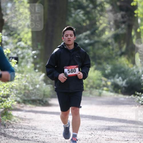 13.04.2025 - Hammer Lauf Jannik Wohlers http://msf.ph/oto/7651501 13.04.2025 10:48:35 Laufen 321, 15, 580 meine-sportfotos.de