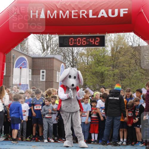 13.04.2025 - Hammer Lauf A. Gomolzig http://msf.ph/oto/7651554 13.04.2025 09:15:05 Ziel  meine-sportfotos.de