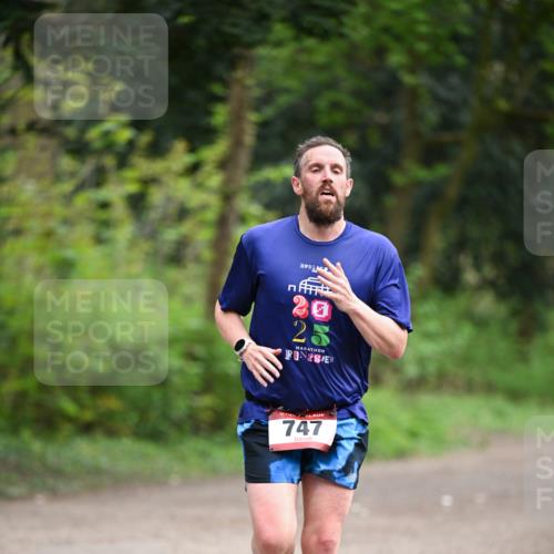 13.04.2025 - Hammer Lauf Dr. Thomas Lammeyer http://msf.ph/oto/7651738 13.04.2025 10:28:55 Laufen 20, 25, 15, 747, 37 meine-sportfotos.de