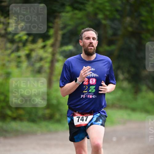 13.04.2025 - Hammer Lauf Dr. Thomas Lammeyer http://msf.ph/oto/7651749 13.04.2025 10:28:55 Laufen 25, 15, 747 meine-sportfotos.de