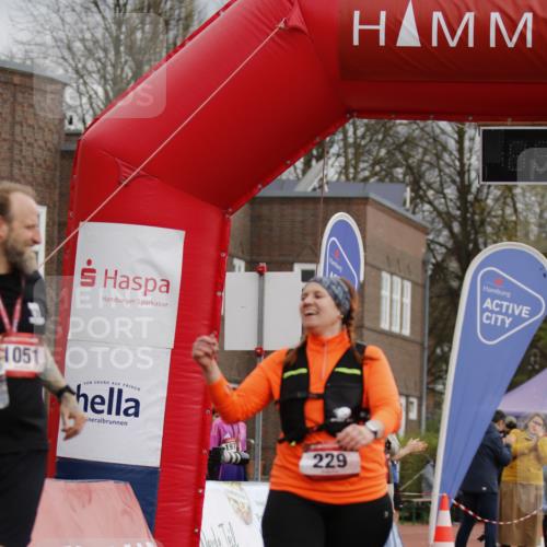 13.04.2025 - Hammer Lauf A. Gomolzig http://msf.ph/oto/7651869 13.04.2025 14:03:38 Ziel 229 meine-sportfotos.de