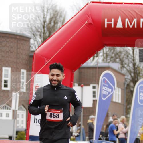 13.04.2025 - Hammer Lauf A. Gomolzig http://msf.ph/oto/7651913 13.04.2025 13:51:56 Ziel 858 meine-sportfotos.de