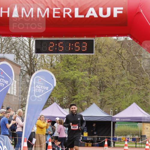 13.04.2025 - Hammer Lauf A. Gomolzig http://msf.ph/oto/7651939 13.04.2025 13:51:51 Ziel 858 meine-sportfotos.de