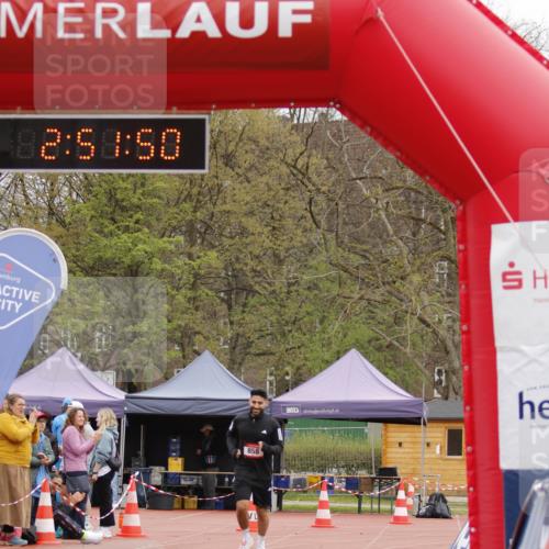 13.04.2025 - Hammer Lauf A. Gomolzig http://msf.ph/oto/7651945 13.04.2025 13:51:49 Ziel 858 meine-sportfotos.de