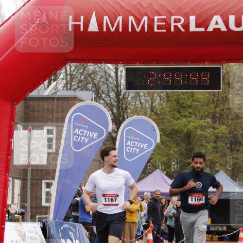13.04.2025 - Hammer Lauf A. Gomolzig http://msf.ph/oto/7651986 13.04.2025 13:44:43 Ziel 1166, 1167 meine-sportfotos.de