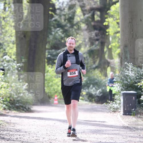 13.04.2025 - Hammer Lauf Jannik Wohlers http://msf.ph/oto/7651993 13.04.2025 10:46:35 Laufen 856 meine-sportfotos.de