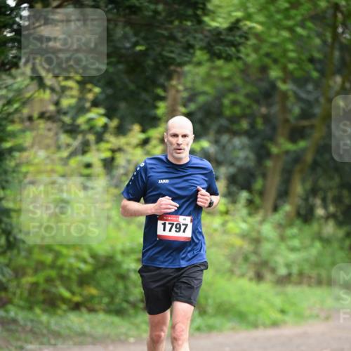 13.04.2025 - Hammer Lauf Dr. Thomas Lammeyer http://msf.ph/oto/7652037 13.04.2025 10:29:31 Laufen 15, 40, 1797 meine-sportfotos.de