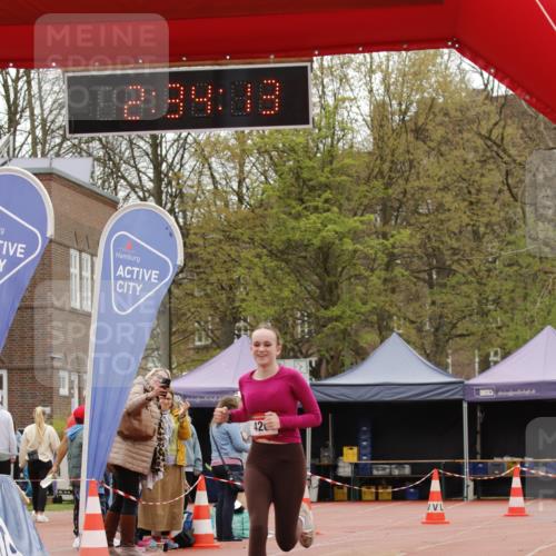 13.04.2025 - Hammer Lauf A. Gomolzig http://msf.ph/oto/7652079 13.04.2025 13:34:12 Ziel 426 meine-sportfotos.de