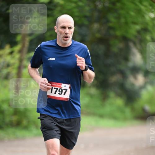 13.04.2025 - Hammer Lauf Dr. Thomas Lammeyer http://msf.ph/oto/7652080 13.04.2025 10:29:33 Laufen 15, 40, 1797 meine-sportfotos.de