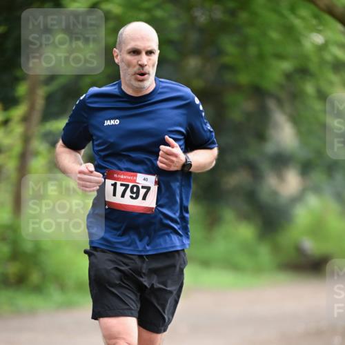 13.04.2025 - Hammer Lauf Dr. Thomas Lammeyer http://msf.ph/oto/7652083 13.04.2025 10:29:33 Laufen 15, 40, 1797 meine-sportfotos.de