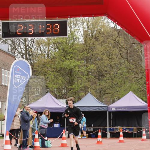 13.04.2025 - Hammer Lauf A. Gomolzig http://msf.ph/oto/7652109 13.04.2025 13:31:36 Ziel 172 meine-sportfotos.de