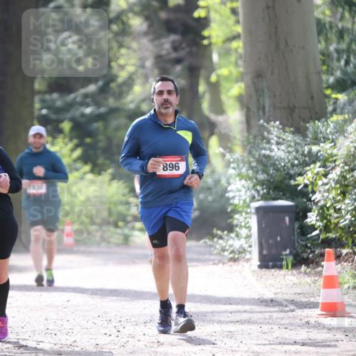 13.04.2025 - Hammer Lauf Jannik Wohlers http://msf.ph/oto/7652117 13.04.2025 10:45:43 Laufen 15, 185, 1830, 896 meine-sportfotos.de