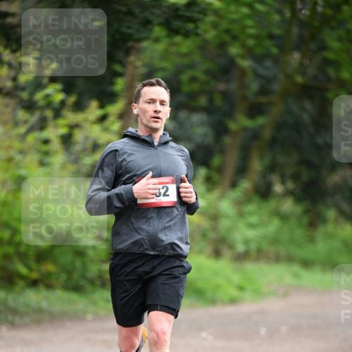 13.04.2025 - Hammer Lauf Dr. Thomas Lammeyer http://msf.ph/oto/7652159 13.04.2025 10:29:47 Laufen 32 meine-sportfotos.de