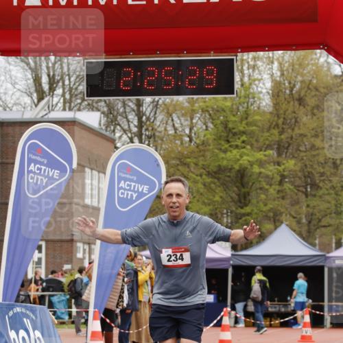 13.04.2025 - Hammer Lauf A. Gomolzig http://msf.ph/oto/7652262 13.04.2025 13:25:27 Ziel 234 meine-sportfotos.de